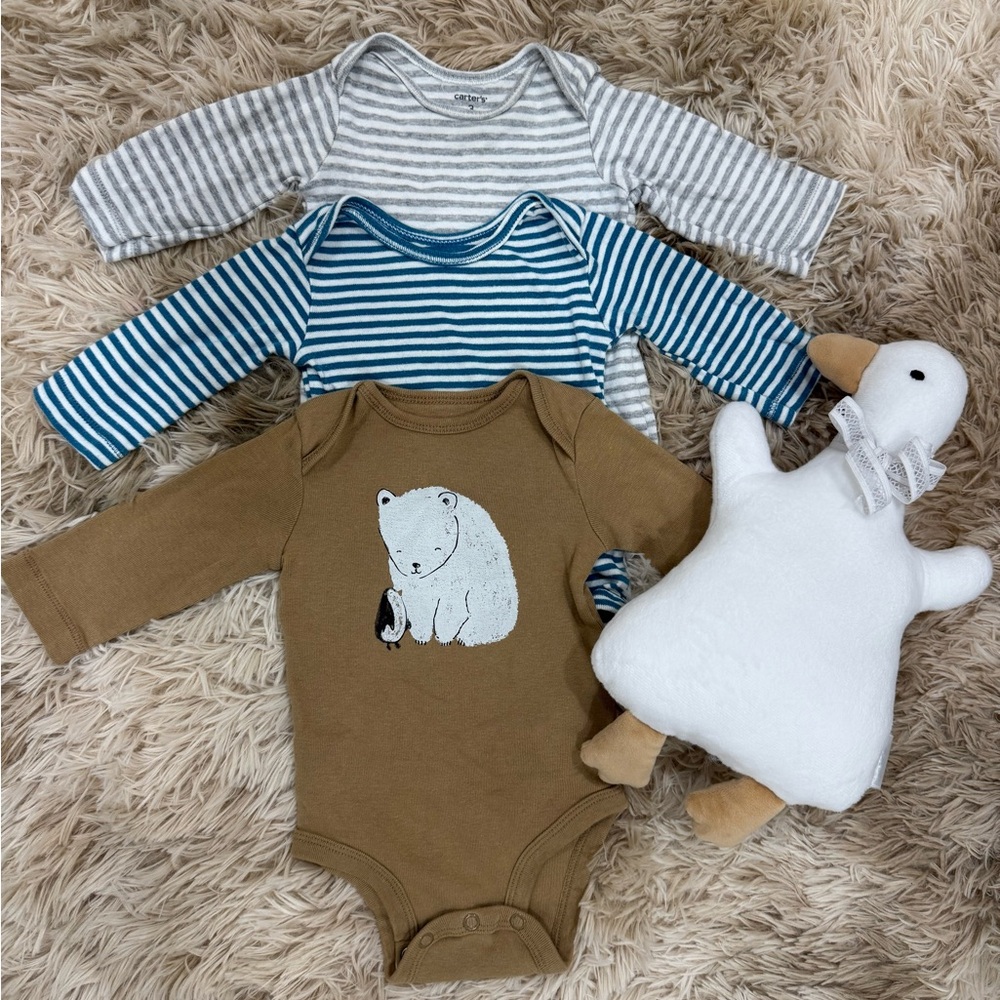 3 bodys CARTER’S baby 3 months